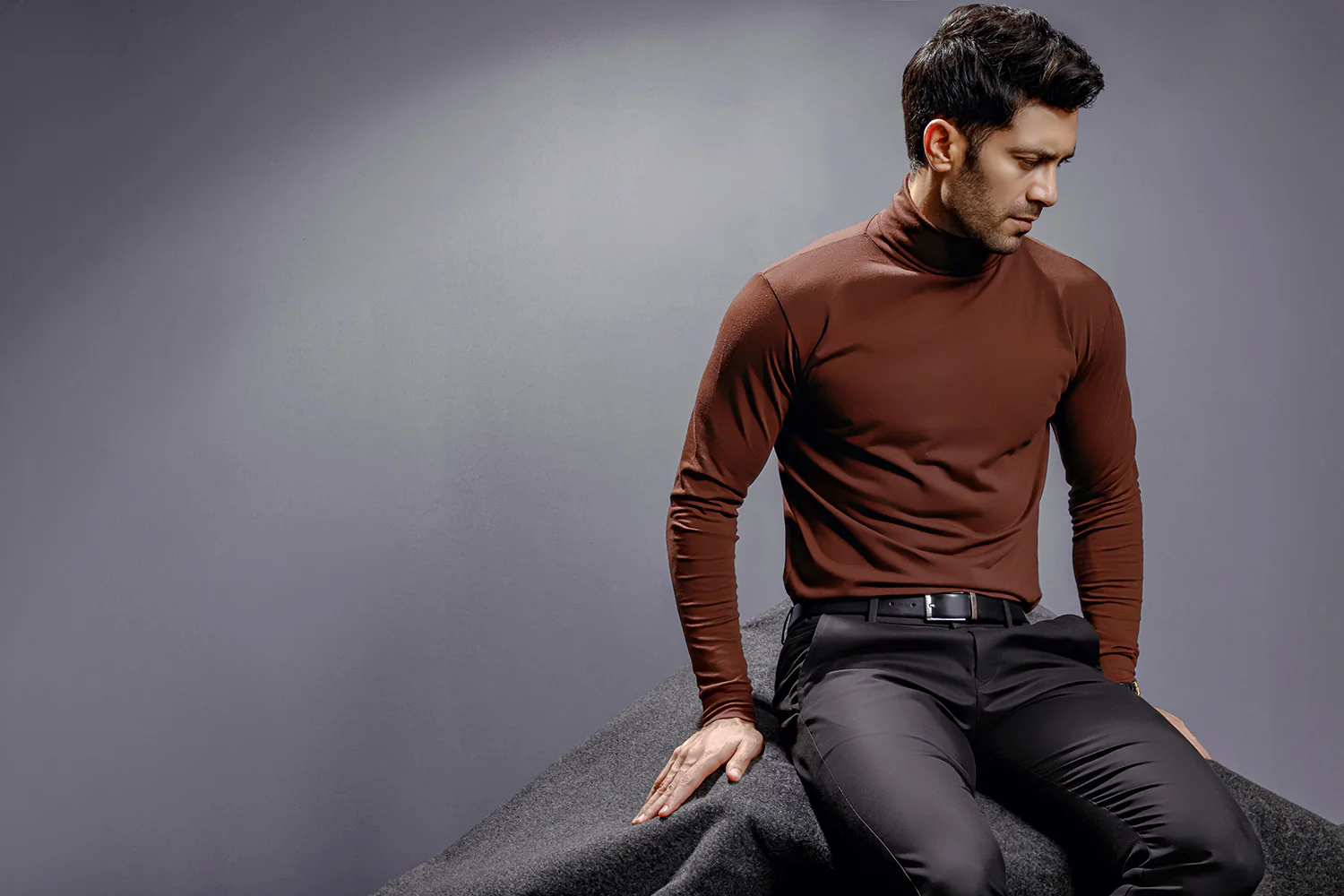 Chocolate Brown Full Sleeves Turtle Neck - Image 3