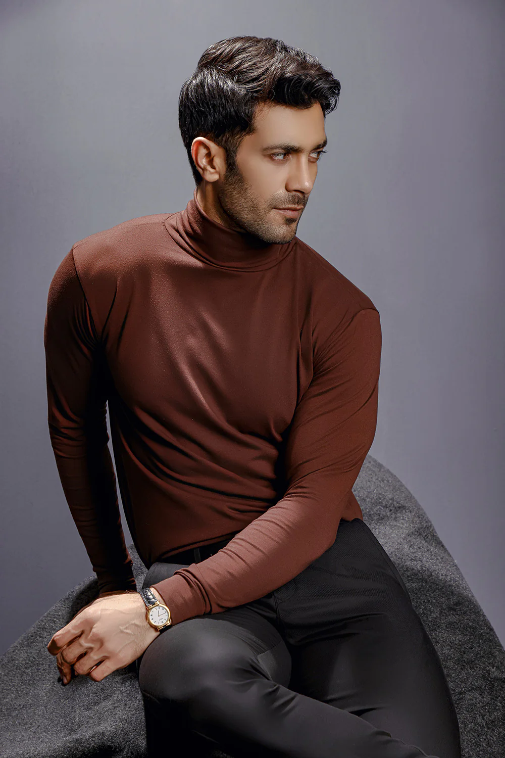 Chocolate Brown Full Sleeves Turtle Neck - Image 7